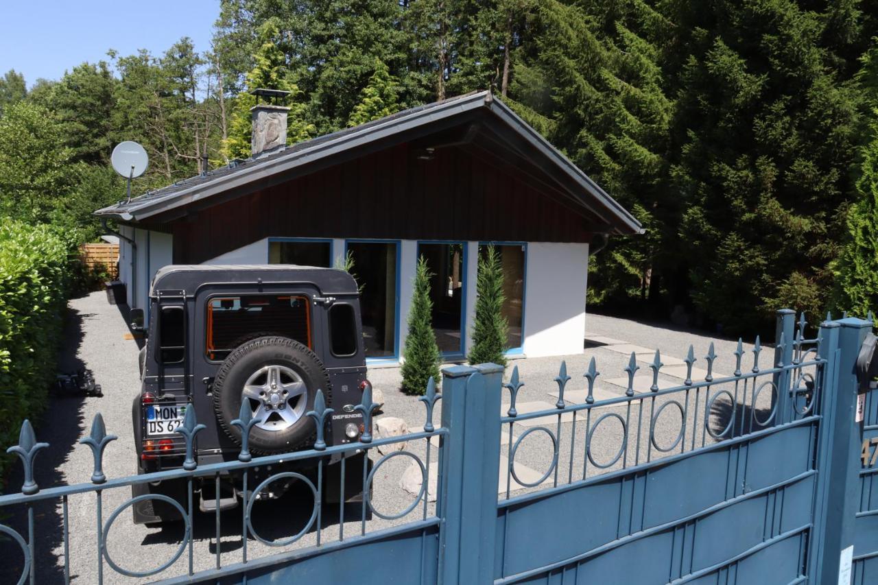 Bio-Ferienhaus-Eifel Rott  エクステリア 写真